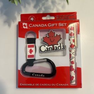 Canada gift set, pen, key chain, magnet